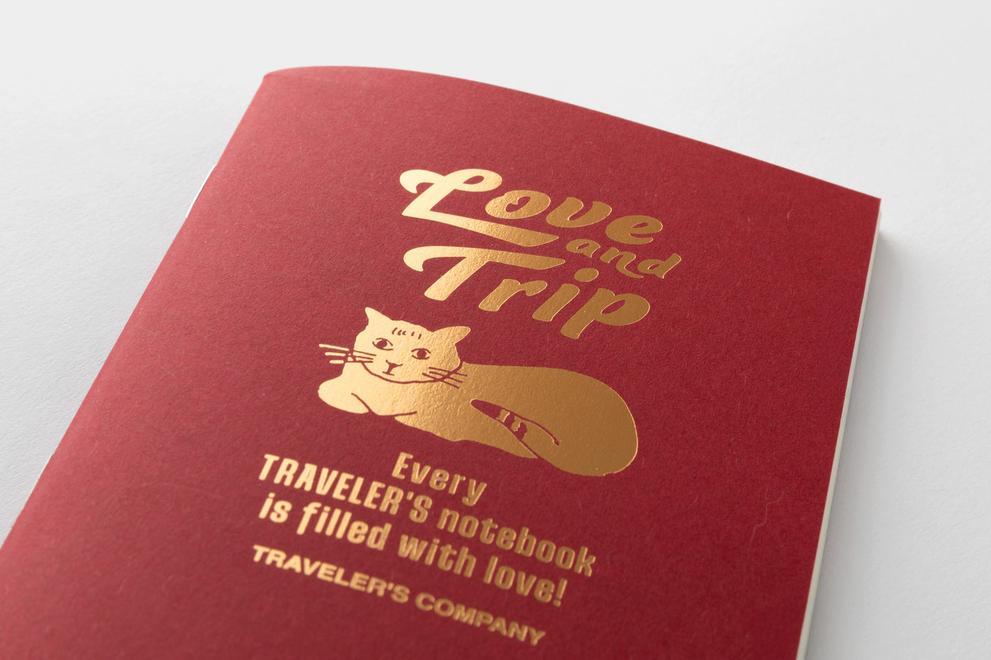 TRAVELER'S notebook Refill LOVE AND TRIP Edition - Passport Size