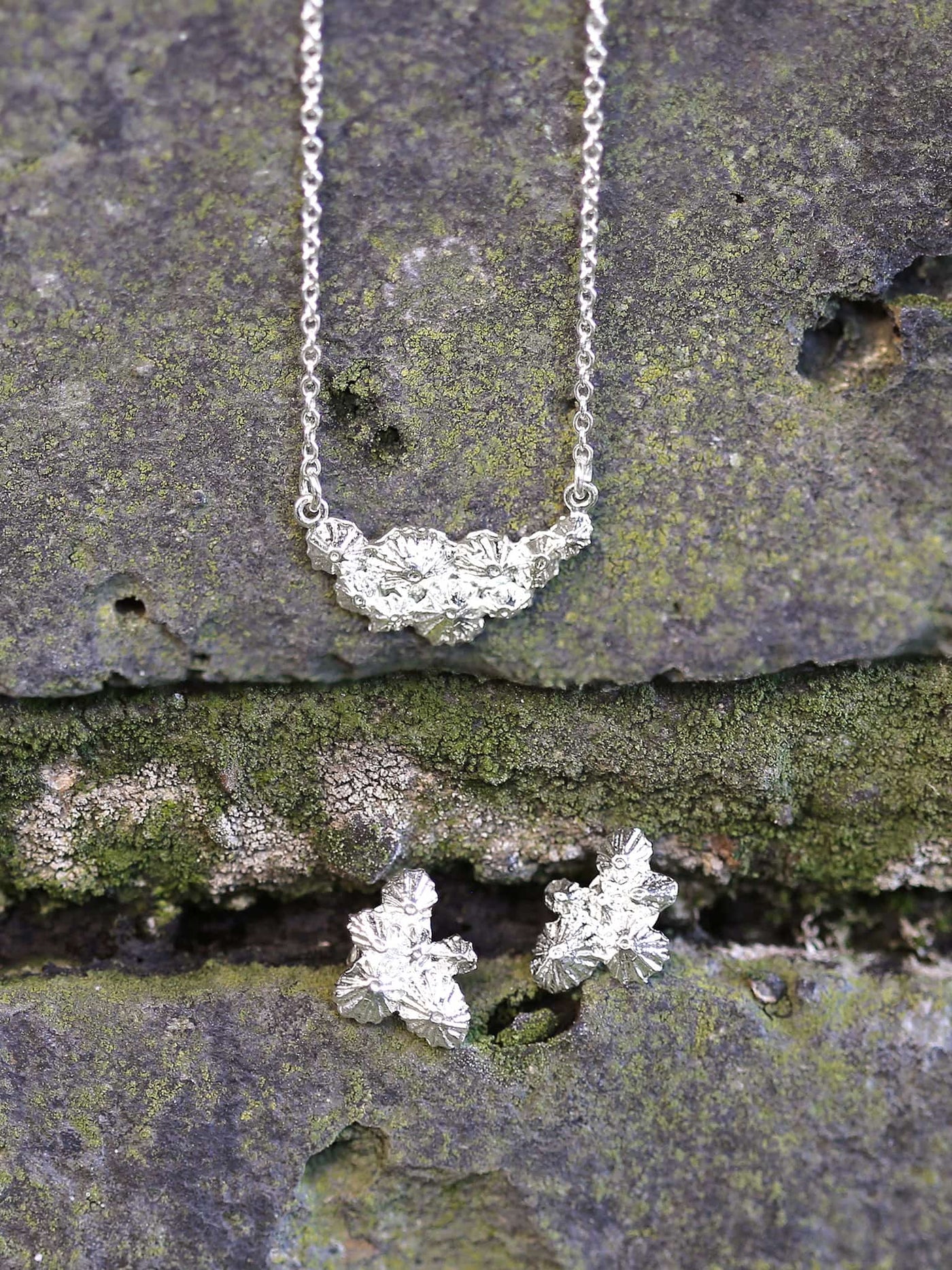 Limpet Cluster Inline Necklace - Silver