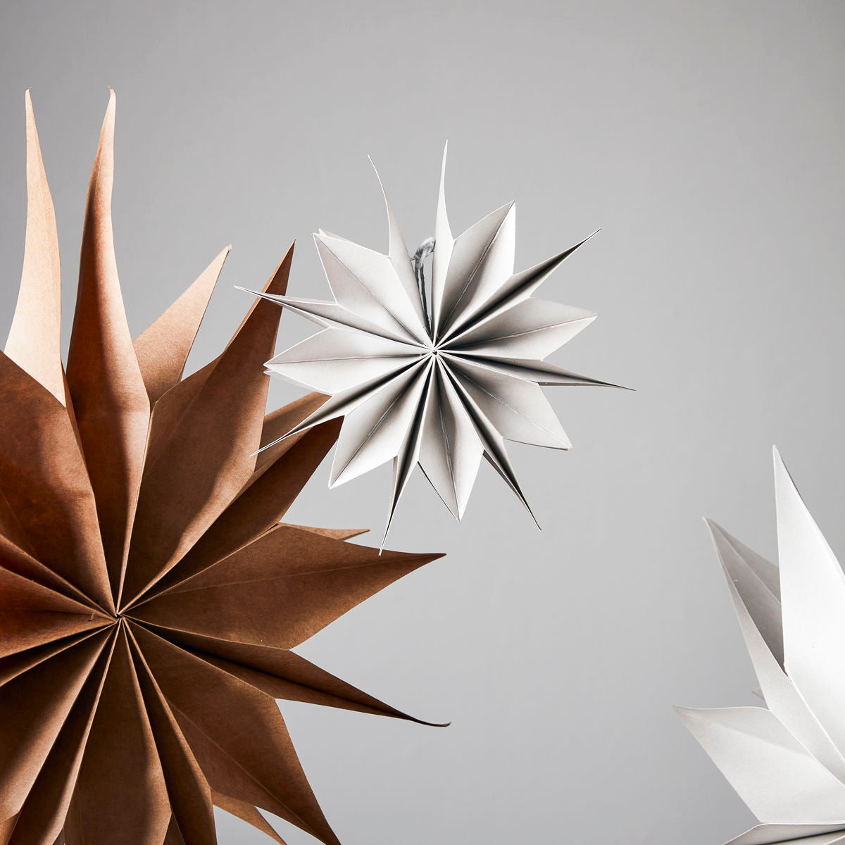 20cm 'Capella' Paper Star - Pearl