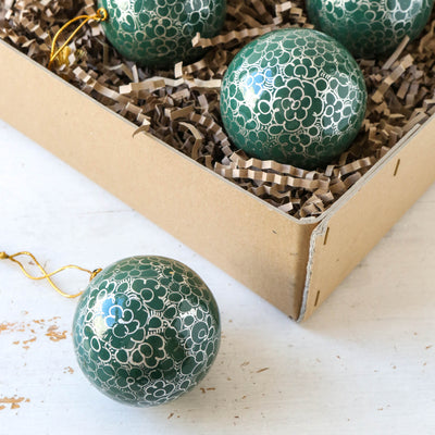 7.5cm Kashmiri Bauble - Sea Green Pebble