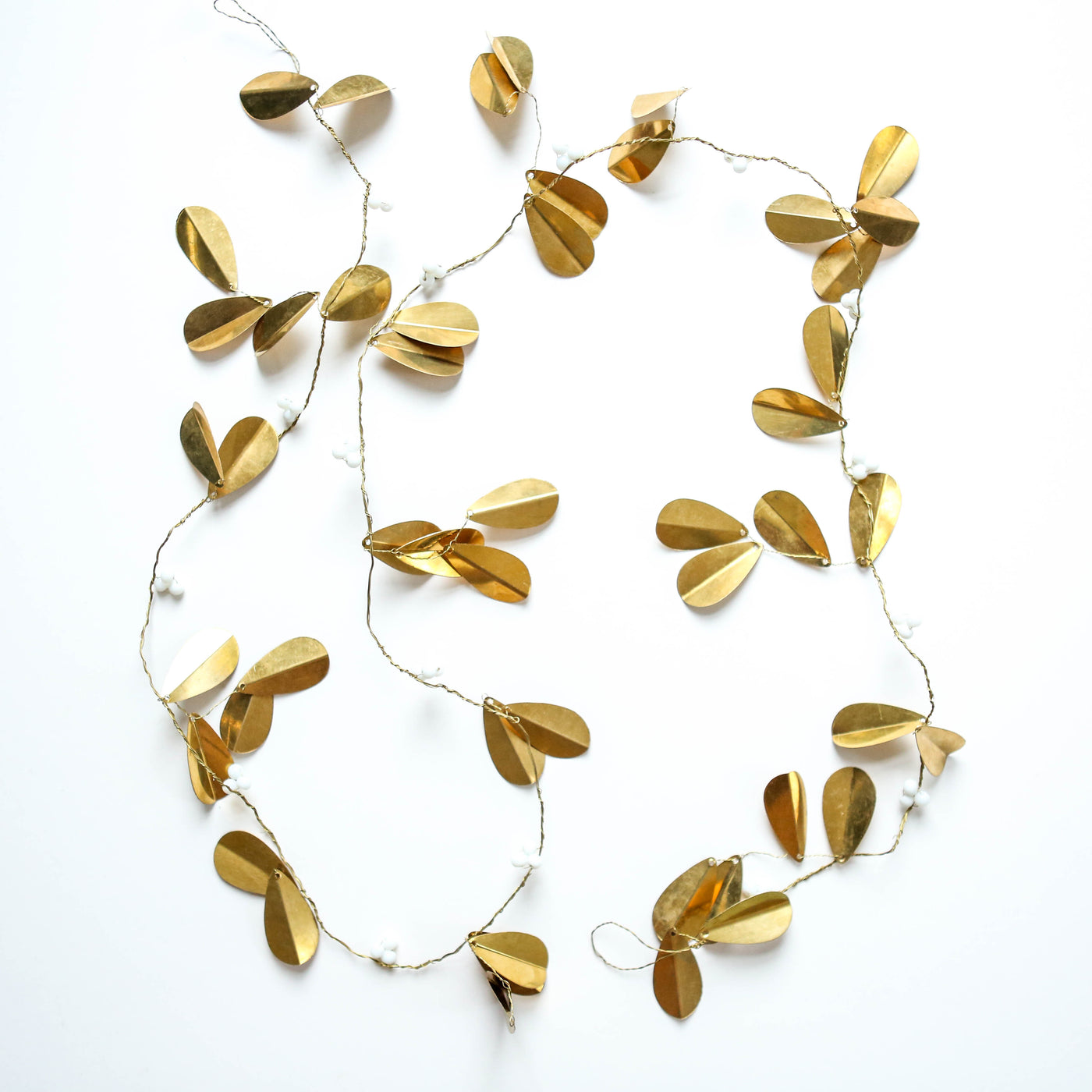 Antique Brass Mistletoe Garland with White Berries - 1.8m (GI)