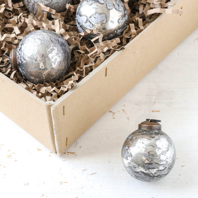 5cm Molten Foil Glass Bauble - Smoke