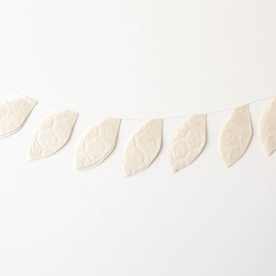 Paper Nature Christmas Garland