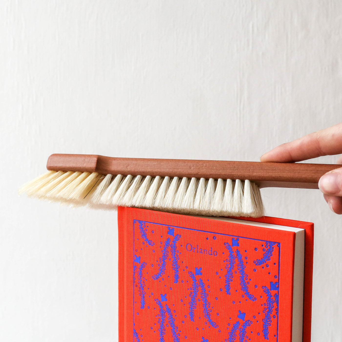 Pearwood Book Cleaning Brush