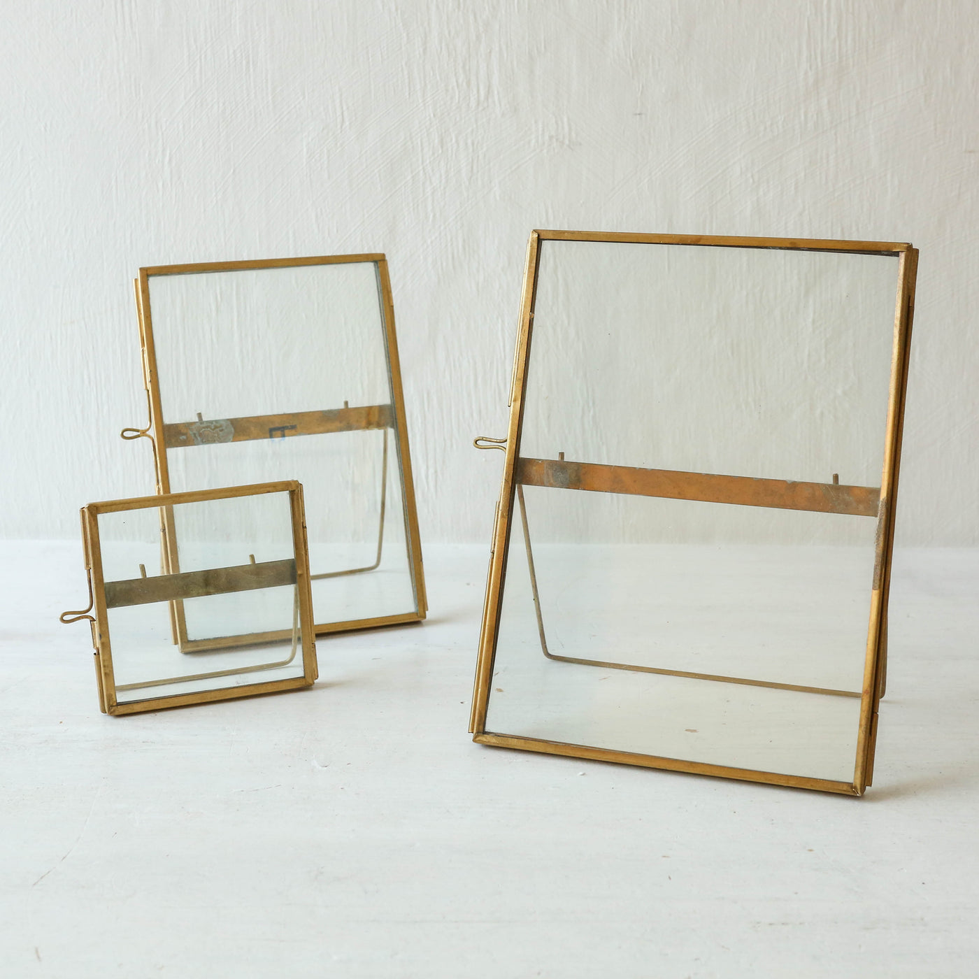 Standing Brass Frame 13 x 18cm