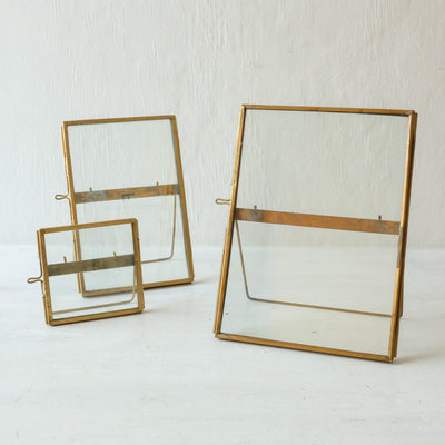 Standing Brass Frame 13 x 18cm