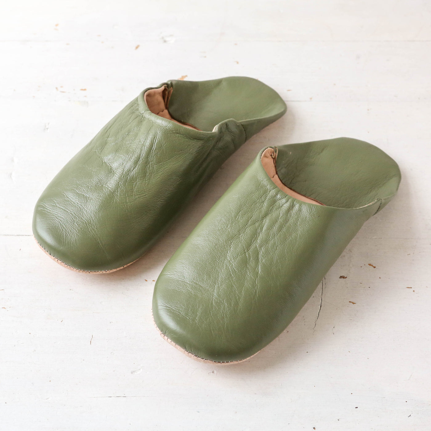 Moroccan Leather Babouche Slippers - Olive