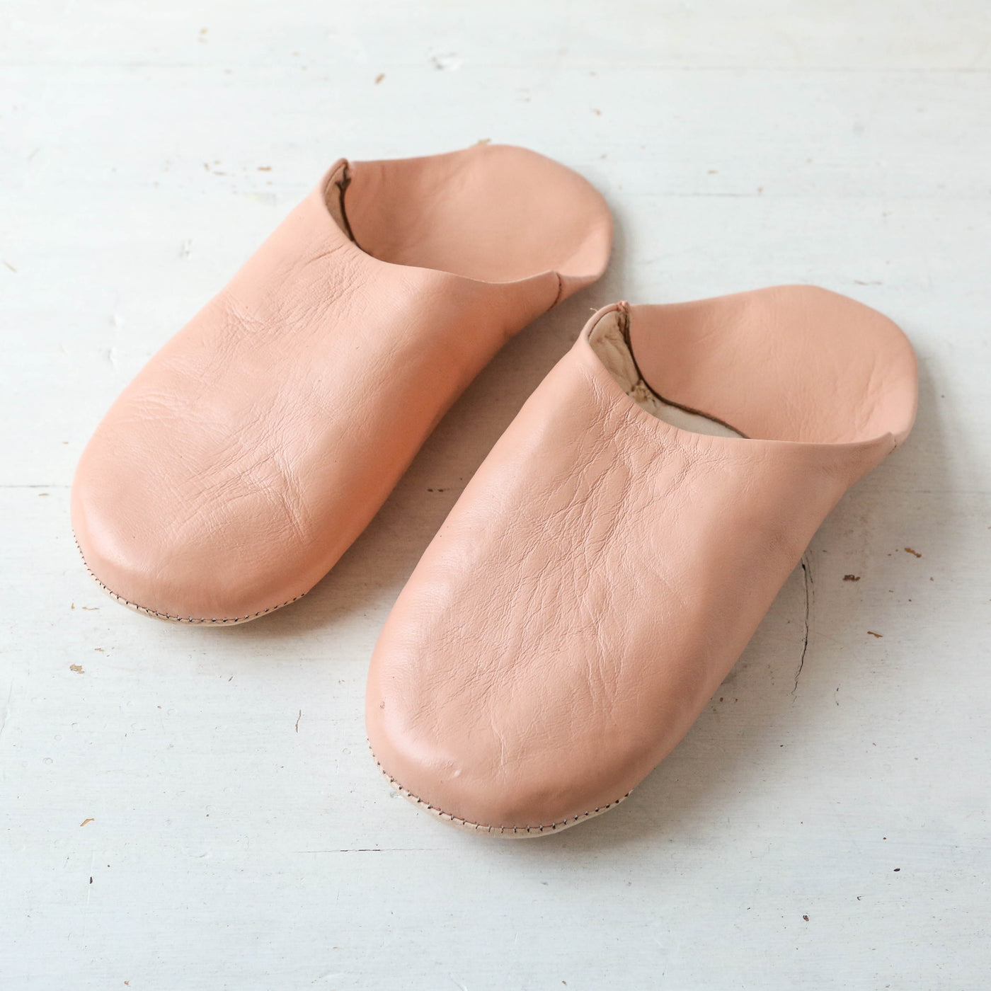 Moroccan Leather Babouche Slippers - Peach/Pink