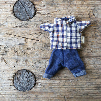 Clothes for Dad Mouse