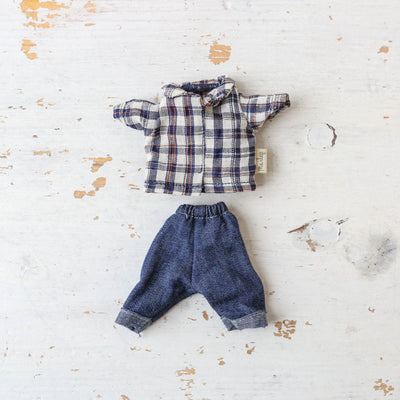 Clothes for Dad Mouse