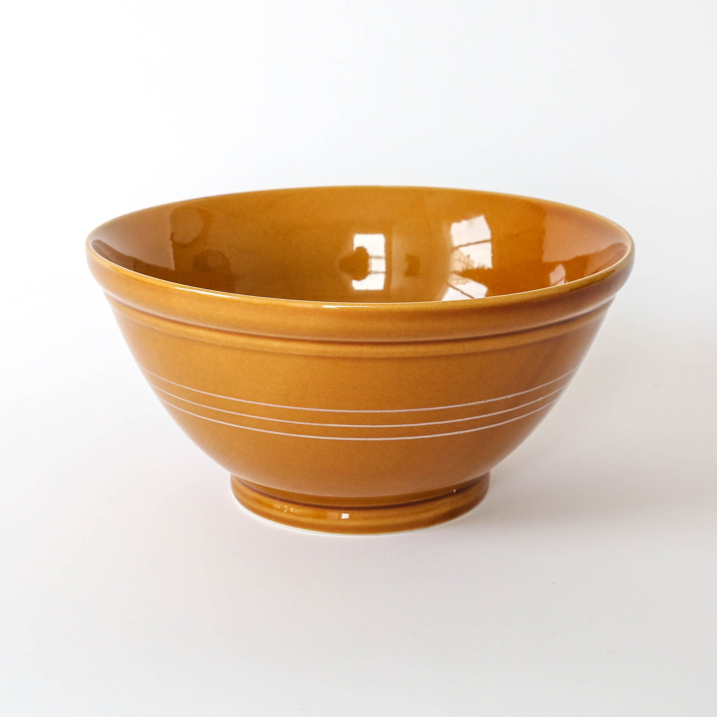 Lynett Brown Stoneware Baking Bowl