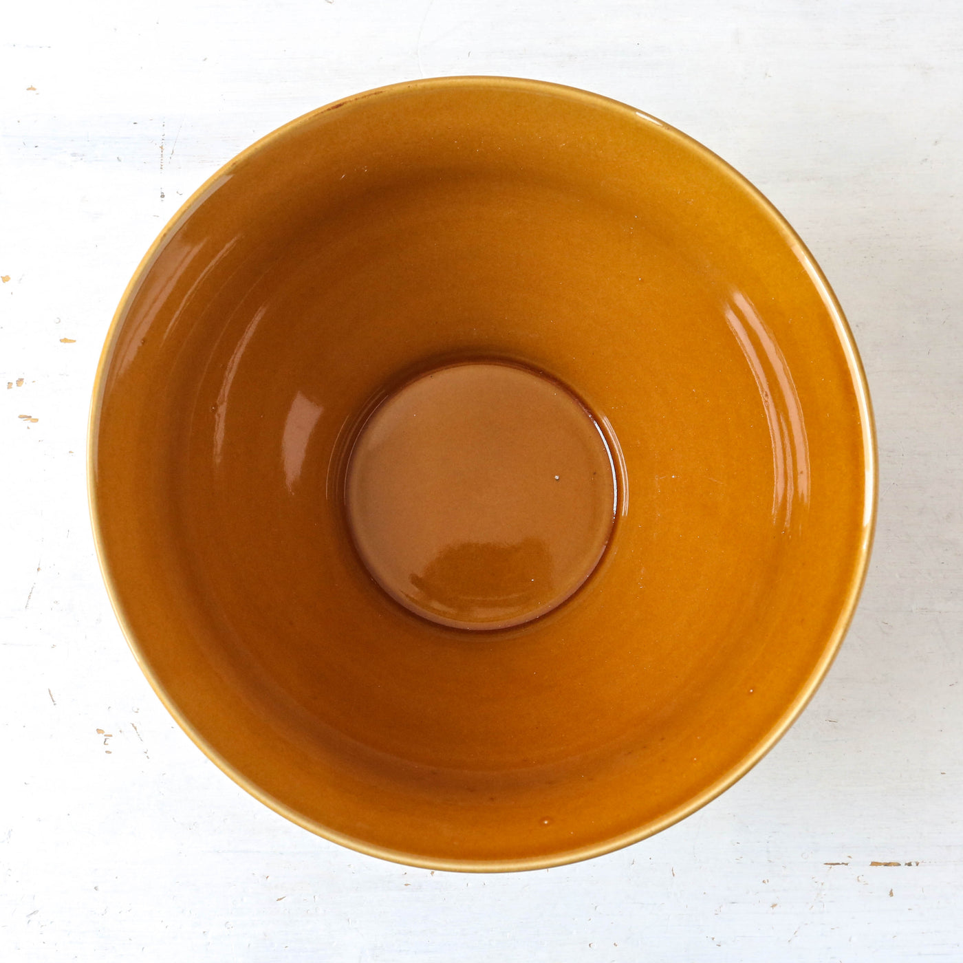 Lynett Brown Stoneware Baking Bowl