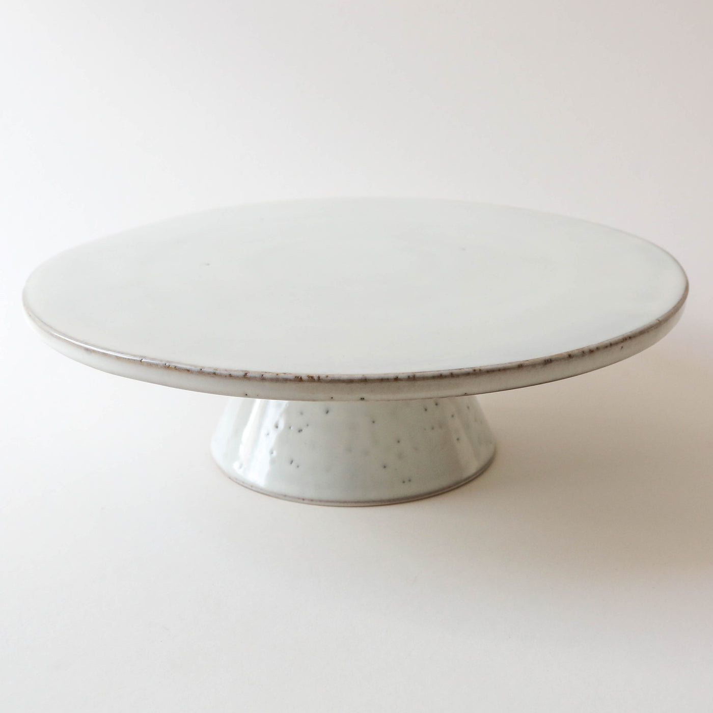 Nordic Sand Cake Stand