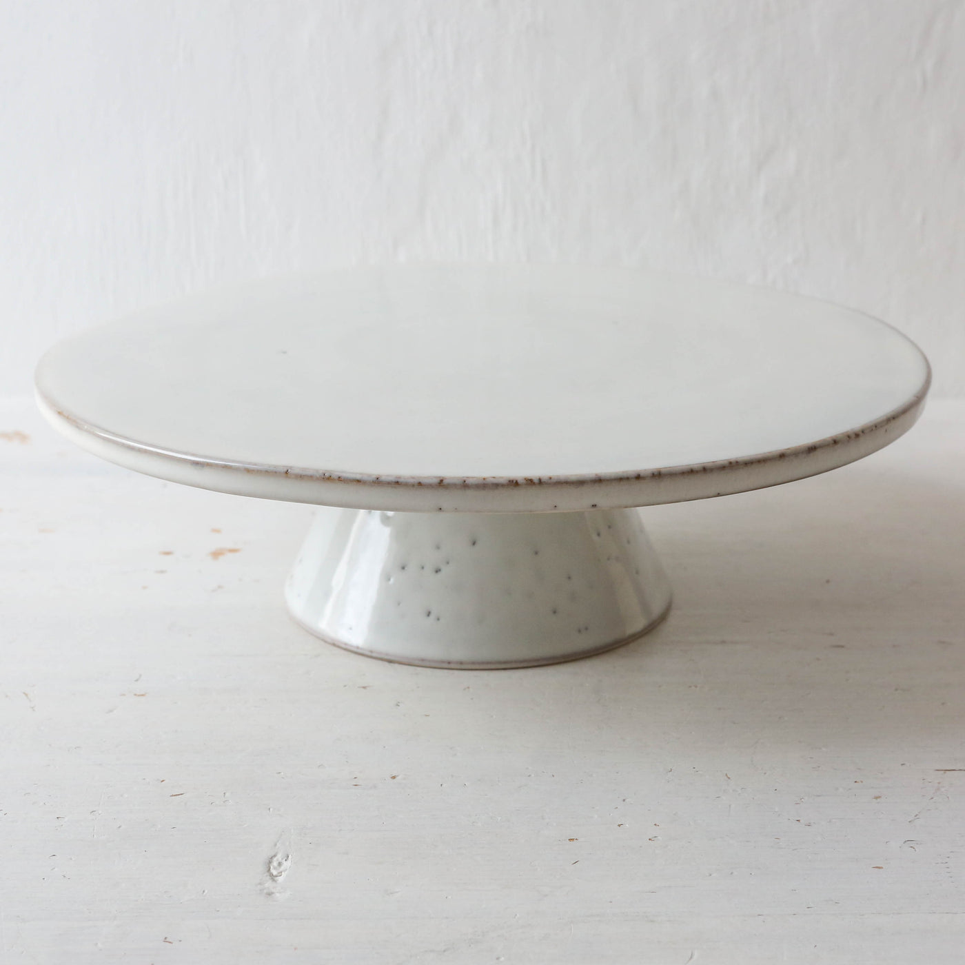 Nordic Sand Cake Stand