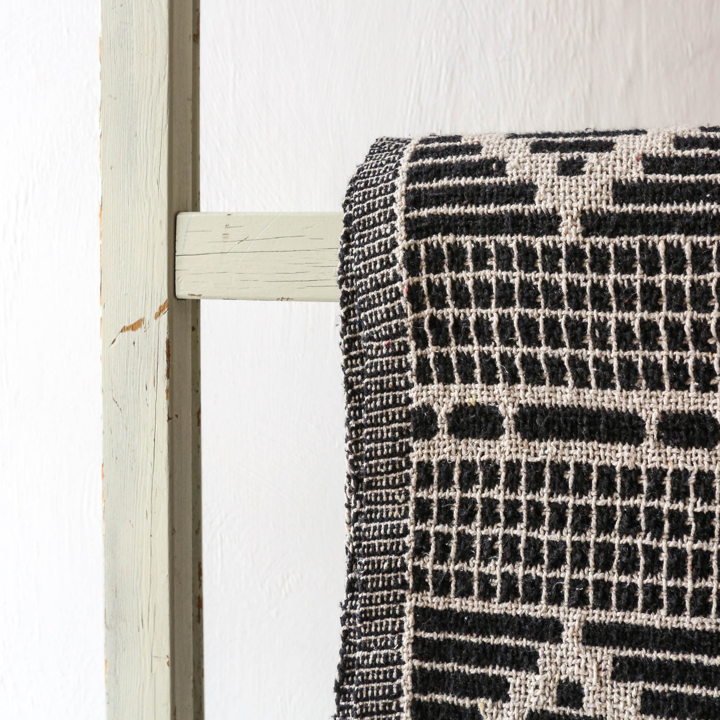 Gutte Recycled Cotton Throw - Black