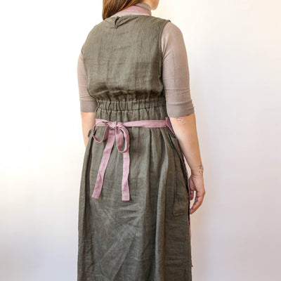 Washed Linen Classic Apron - Ashes of Roses