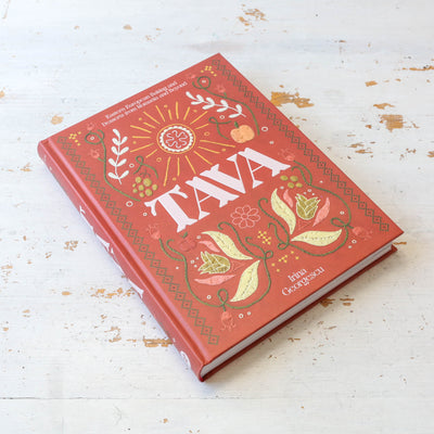 Tava : Eastern European Baking and Desserts From Romania & Beyond