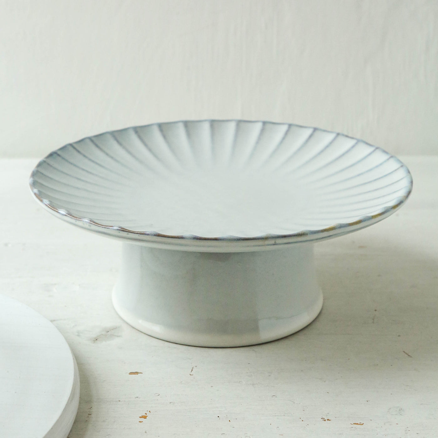 Inku Cake Stand - Medium White