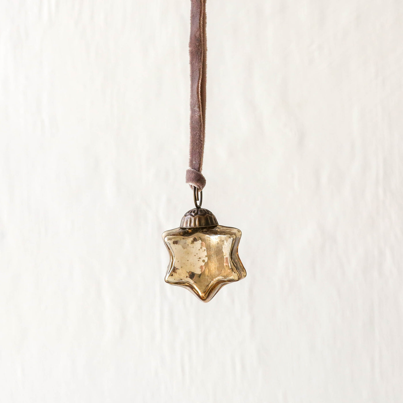 3cm Sardi Star Bauble - Gold