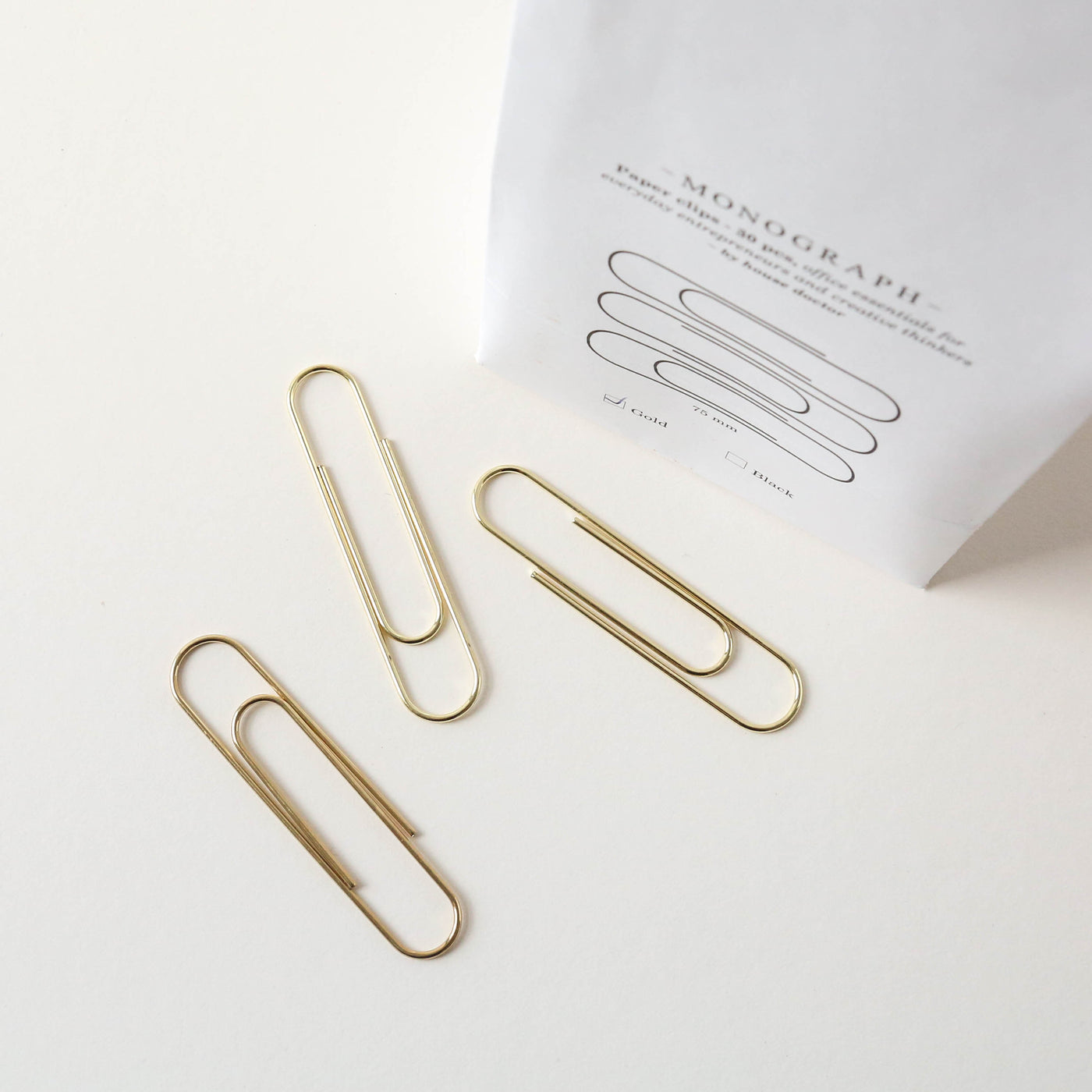 30 Long Paper Clips