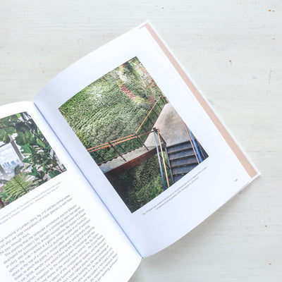 SALE Nature Inside : Plants and Flowers in the Modern Interior