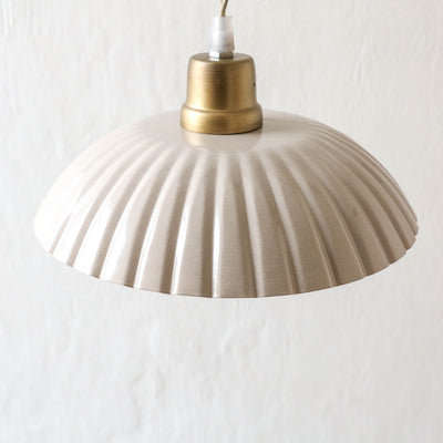 Scalloped Pendant Lamp 'Ingrid' - Beige