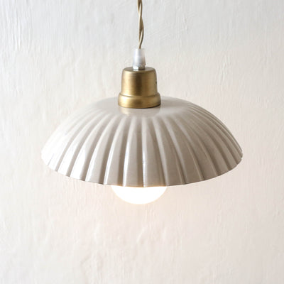 Scalloped Pendant Lamp 'Ingrid' - Beige