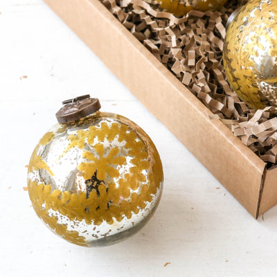 8.5cm Cut Glass Bauble - Gold