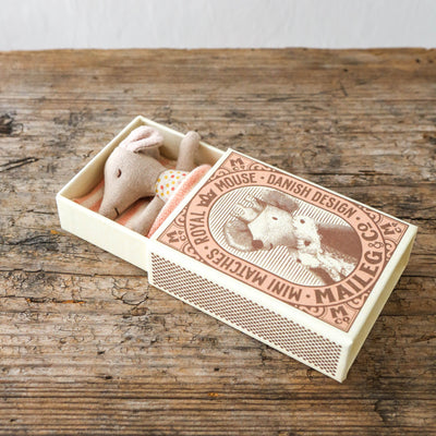 Sleepy / Wakey Baby Mouse Toy in Matchbox - Pink