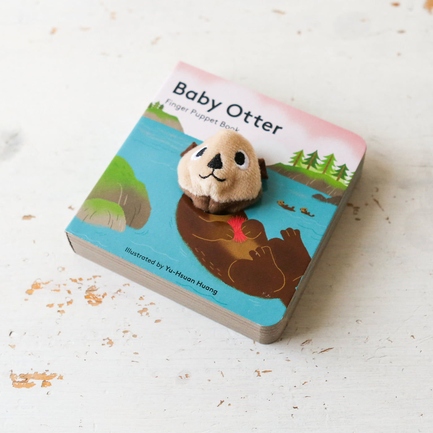 Finger Puppet Board Book - Baby Otter