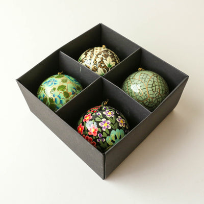 Sitapur Baubles Medium - Box of 4