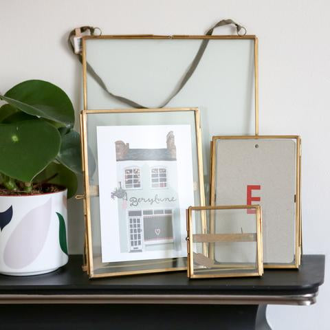 Standing Brass Frame 8 x 8cm