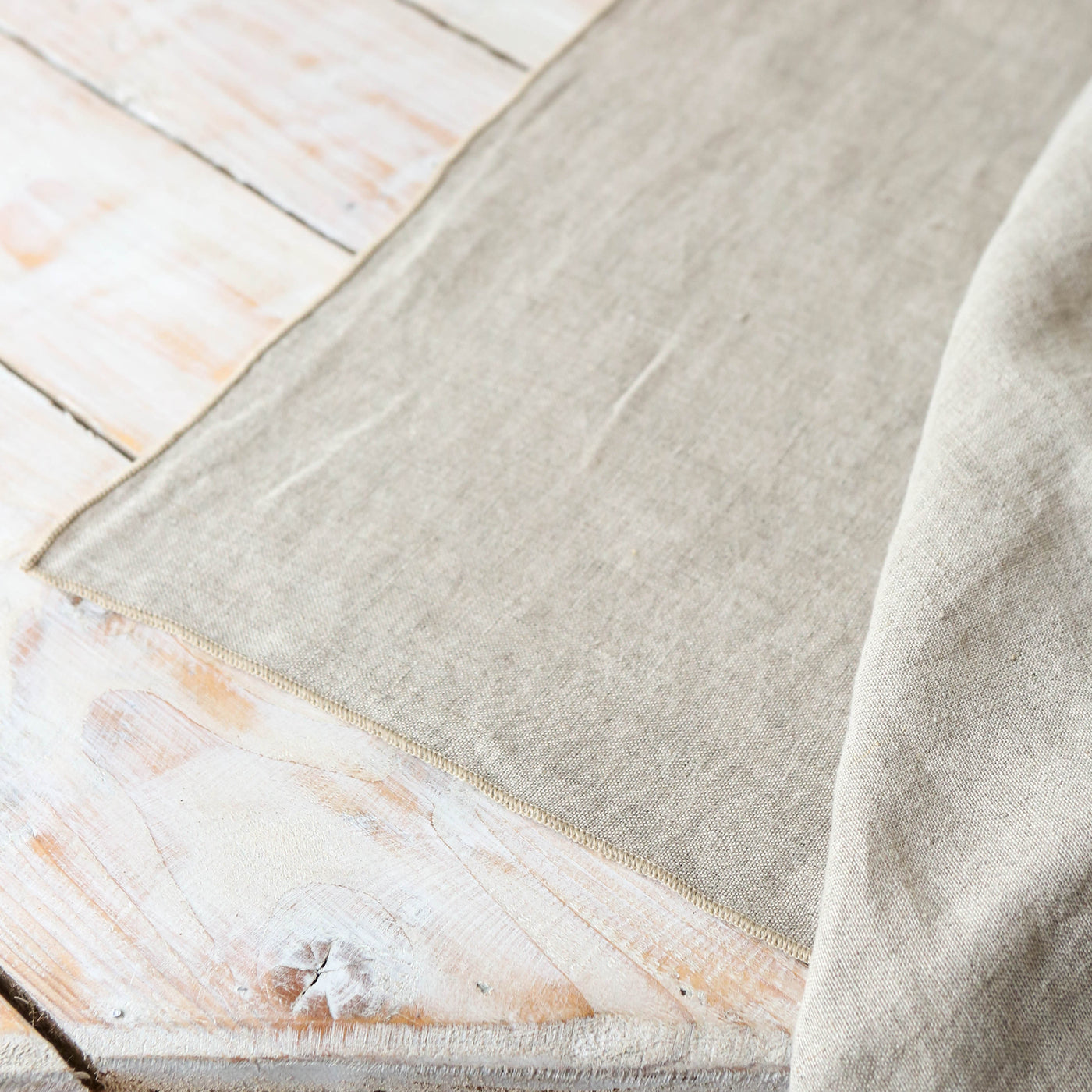 Washed Linen Tablecloth - Natural 160 x 250 cm