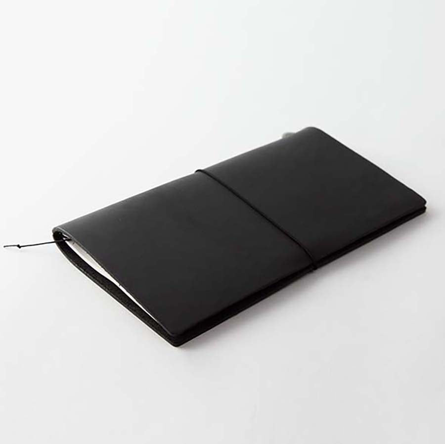 TRAVELER'S Notebook - Black Leather Starter Kit