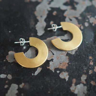 'Astrid' Flat Loop Earrings