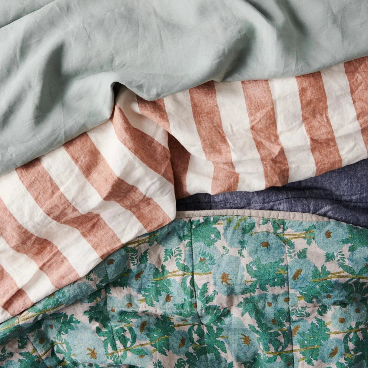 Double Sided Linen Quilt Joan's Floral / Leopard Berylune