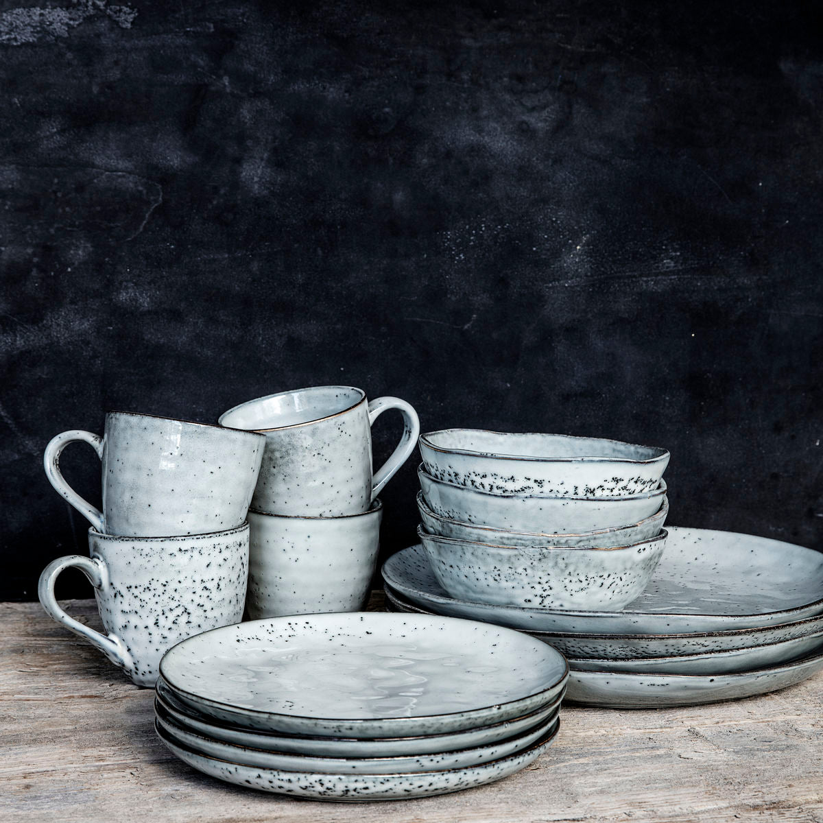 Rusticware Cake Stand